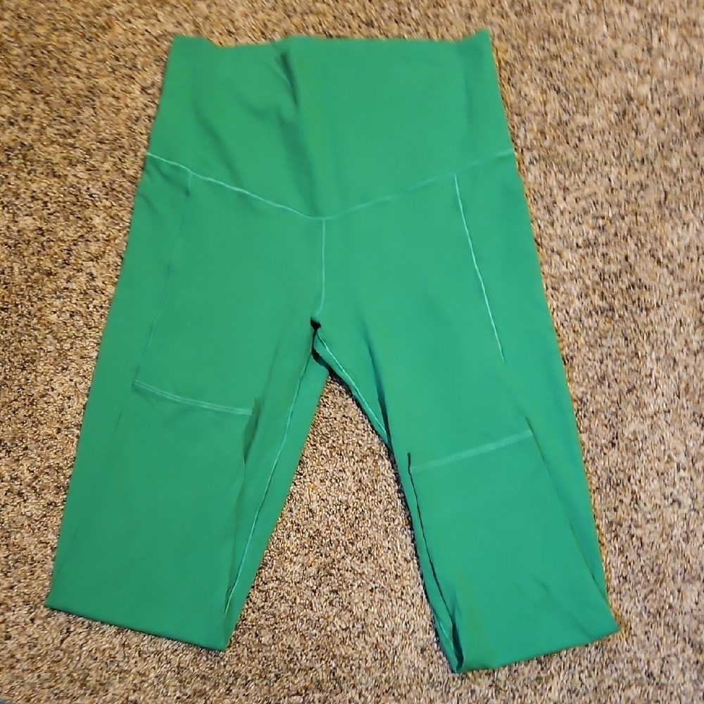 Green High-Waisted Leggings